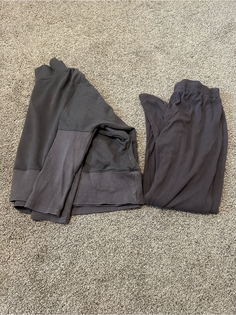 Grade & Gather Gray Lounge Set